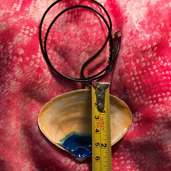 Seashell Necklace - Picture 12 of 13